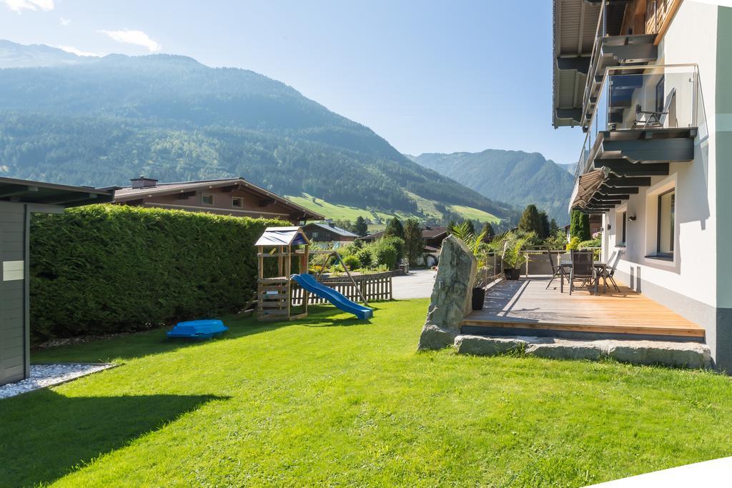 Apartmenthaus Maximilian Neukirchen am Grossvenediger Exterior foto